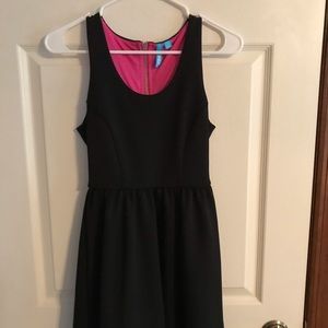 Black sleeveless dress size small